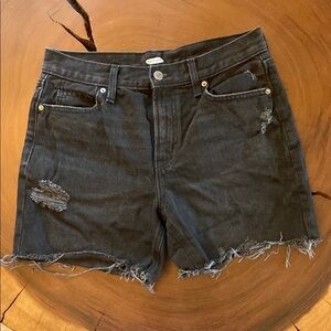 Old Navy Black Jean Shorts Distressed Cut-Off / Size 6